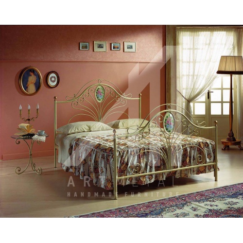 μεταλλικό κρεβάτι Art 3011-042