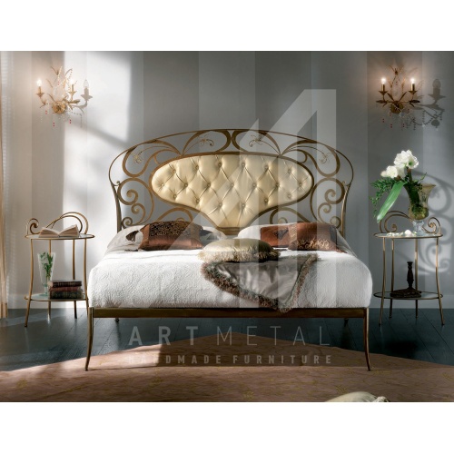 μεταλλικό κρεβάτι με καπιτονέ κεφαλάρι Art 3013-006